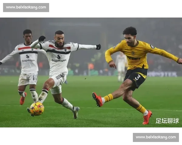 最新英超积分榜风云再起争冠保级格局全面解析与球队走势观察展望